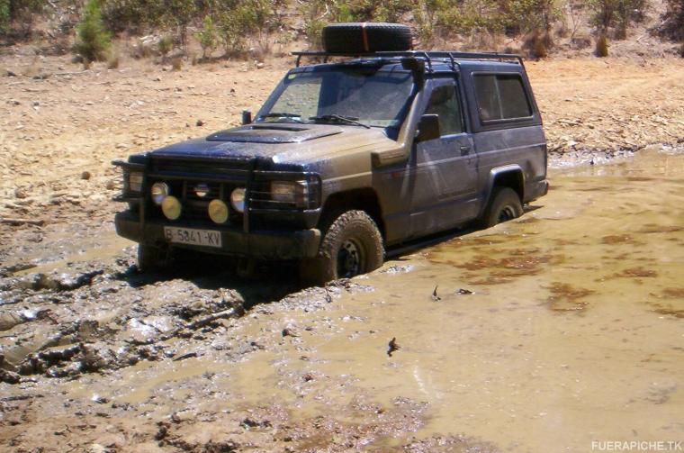 Nissan Patrol por la Sierra de Cordoba